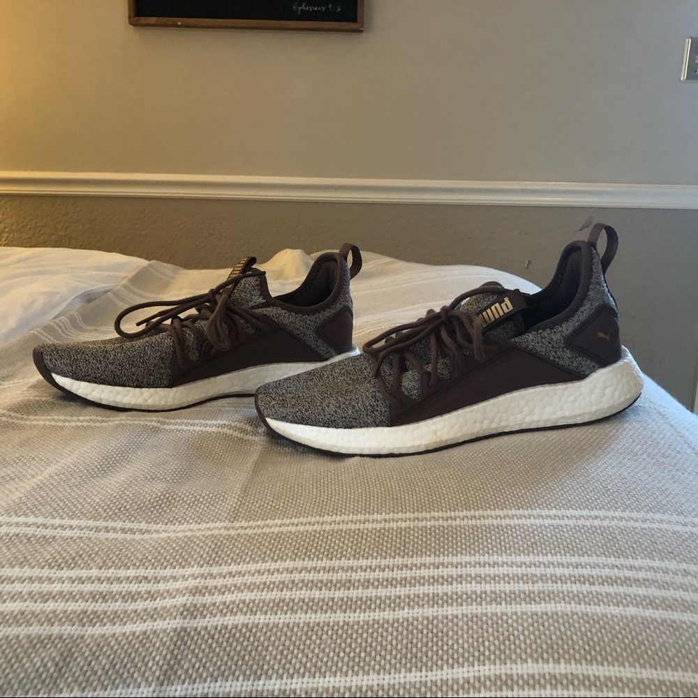 Puma NRGY Athletic Shoe